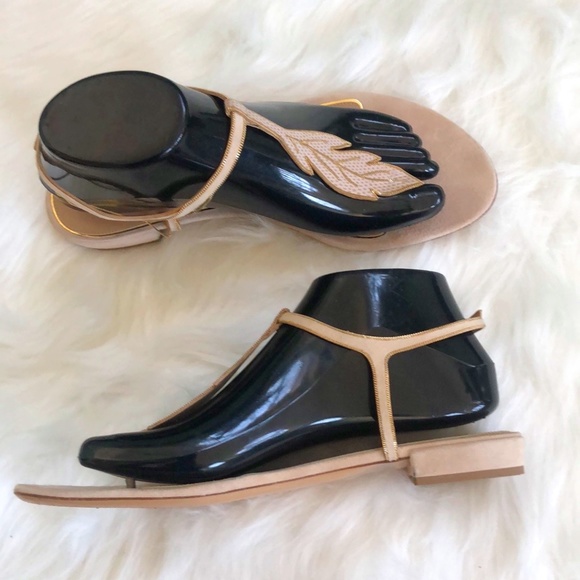 Salvatore Ferragamo Sandals 8.5M - Picture 2 of 8